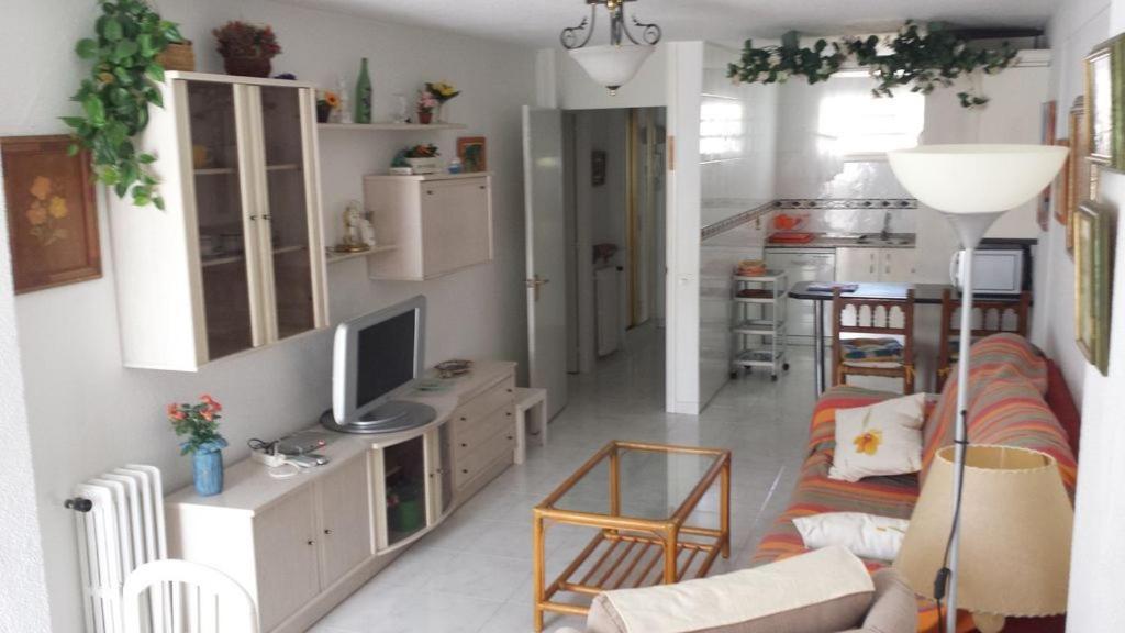 בנידורם Apartamentos Cervantes מראה חיצוני תמונה